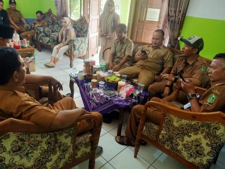 OPEN HOUSE CAMAT RAKIT DALAM RANGKA HALAL BIHALAL